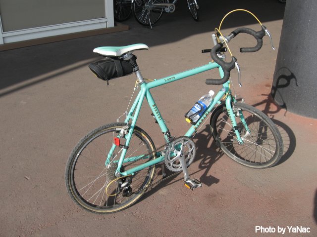 20090404 撮影：A530「Bianchi Mini VELO-8」