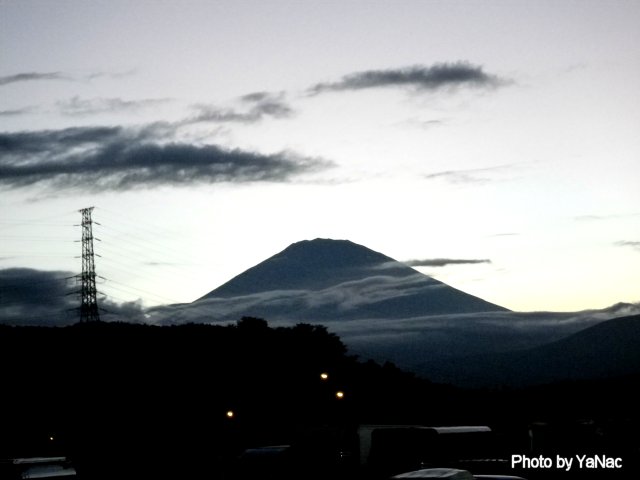 富士山：鮎沢パーキングエリアより