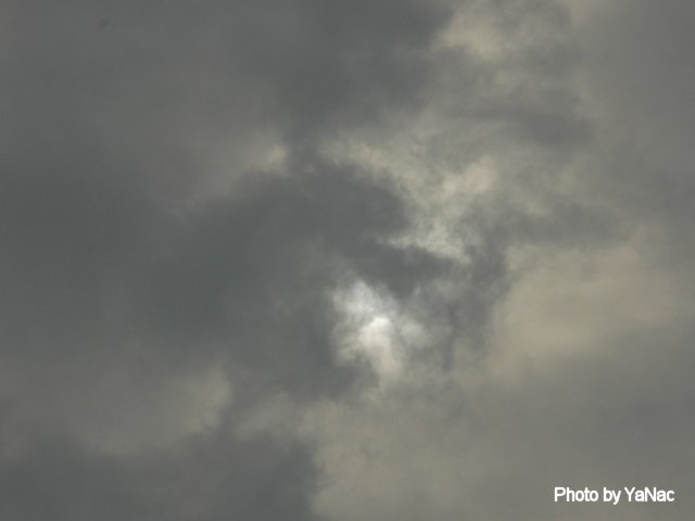 20120521 撮影：D70s「雲」