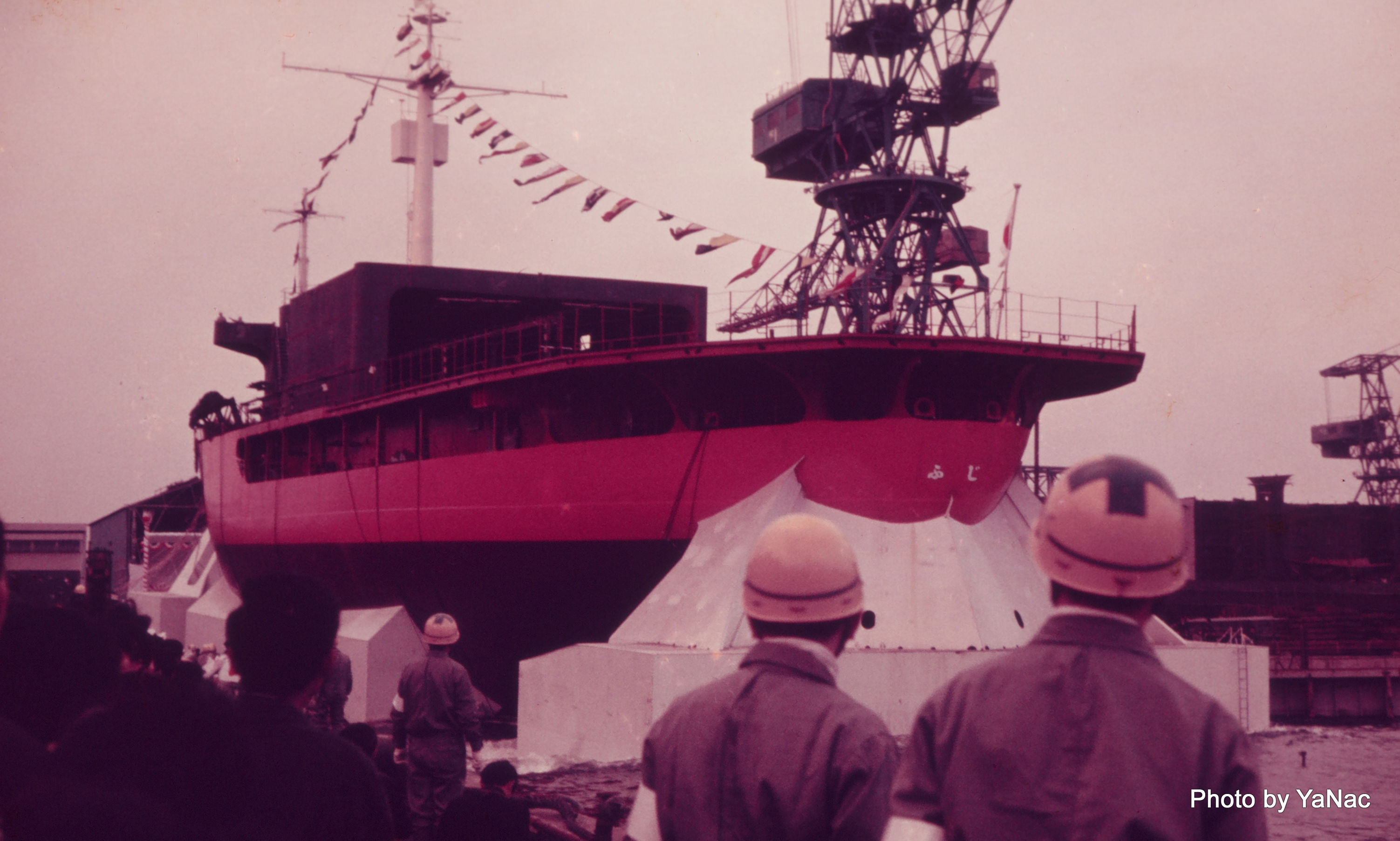 19650318 撮影:-「砕氷艦「ふじ」進水式(6)」